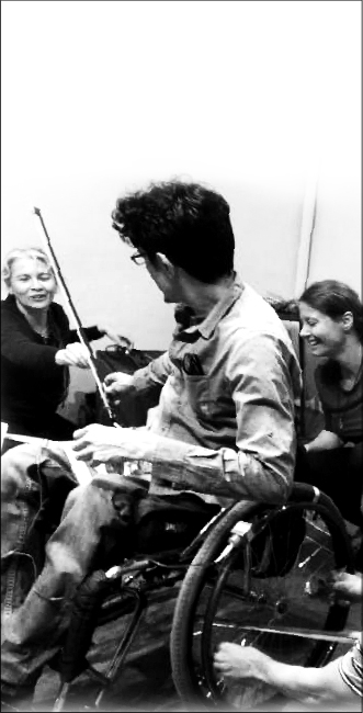 imagen de actividad Exhibición del documental Metodología alternativa para asumir la precariedad